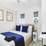 Apartamento Estcourt Avenue *