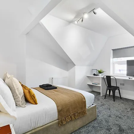 Appartement Estcourt Avenue *